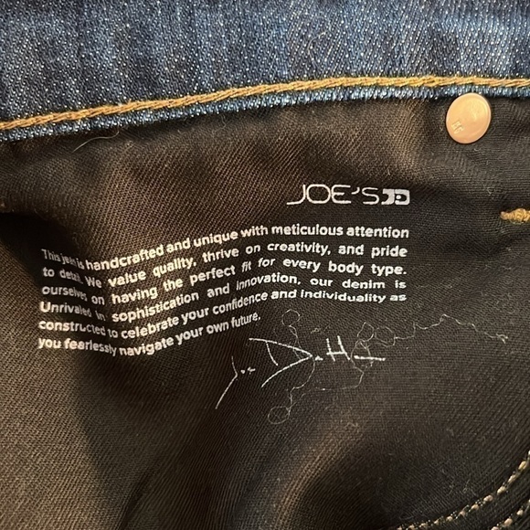 NWOT Joe’s Jeans Collectors Edition Maura Cuffed  Short Size 29 - Picture 7 of 9